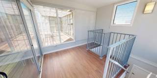 1735 Van Ness Gallery 5