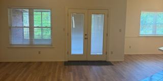 3 Bedroom and 2 Bathroom House Gallery 7