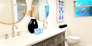 602 North Shore Gallery 52