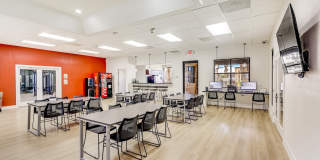 Desert Ridge Gallery 44