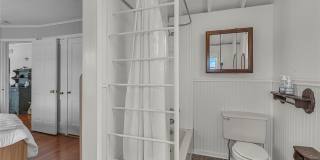 286 Towd Point Road Gallery 24