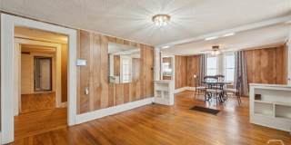 742 E Park Avenue Gallery 5