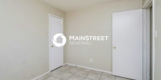 2235 East Nancy Lane Gallery 13