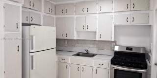 7860 Harding Ave Gallery 13