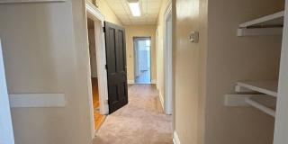 Apartment located inside beautiful historcal home in Lynchburg! Gallery 12