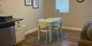 2 Bedroom in Downtown Manchester! Gallery 1