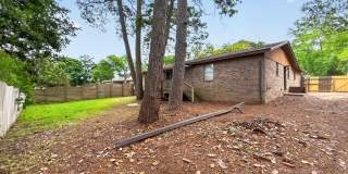 50 NE Laurie Drive 50 NE Laurie Drive Gallery 12