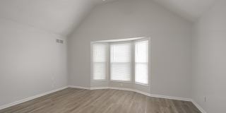1303 La Chateau Drive Gallery 9