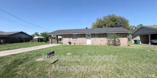 1524 Ruby Ln Gallery 1