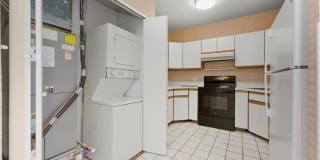 100 Daly Boulevard unit: 2803 Gallery 21