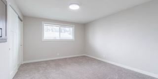 TuBri01~  118 S. 53rd St Gallery 12