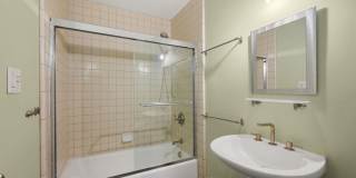 Ocean Beach 2 Bedroom + Bonus Room. Panoramic Water Views! Gallery 26