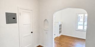 1237 E. Santa Clara Street Gallery 7