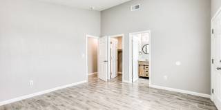 10028 Cross St. Gallery 19