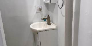 34 E Newton St Gallery 8