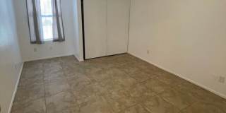 1627 West 13th Street Gallery 12