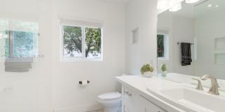 44 NW 40th St Gallery 14