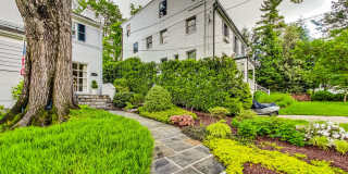 COMING SOON - Stunning 4 bed + 2 full & 2 1/2 bath Classic in NW DC Gallery 6