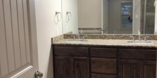 1513 Club Dr Gallery 13
