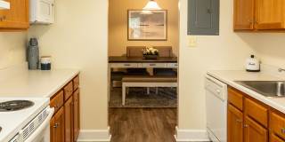 Woodridge Apartments Gallery 3