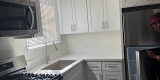 FOR RENT — COMPLETELY REMODELED Apartment Gallery 4