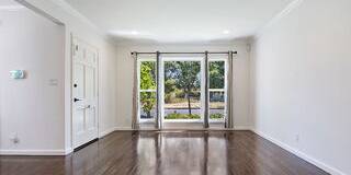 2519 South Bentley Avenue Gallery 3