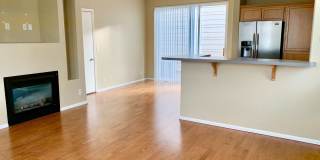 Beautiful 3 bed 2.5 bath Home with 2 car garage Gallery 5