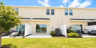 Annual Unfurnished Townhouse for Rent in Palmero – Like New! Gallery 13