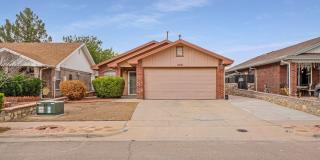 11621 Maquitico Court Gallery 1