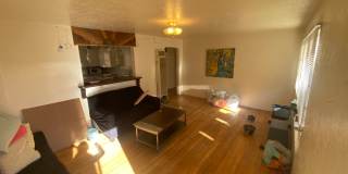 Two Bedroom Apartment Centrally Located on 24th and W 2nd Ave Gallery 1