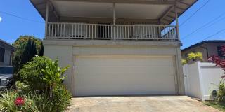 Ocean View 3 Bedroom Duplex Available Now in Kaimukī Gallery 1