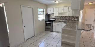 BUENAVENTURA LAKES - 2 BEDROOM, 2 BATHROOM HOUSE Gallery 8