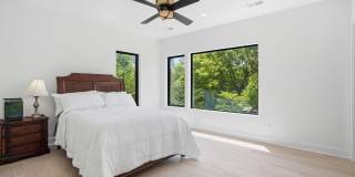 1513 OAKVIEW Drive Gallery 63