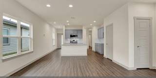 Welcome to 10917 Tildon Avenue, a stunning single-family home nestled in the vibrant city of Austin, TX! Gallery 16
