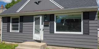 Very Nice 3 Bedroom single 1 car garage 1/2 off First months rent! Gallery 1