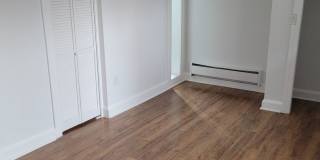 217 Hanover St Gallery 7