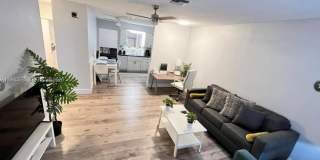 1412 NE 17th Ct Gallery 2