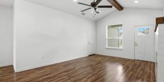 Gorgeous in Granbury! Gallery 7