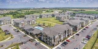 Affordable Housing - Frontera Crossing Gallery 41