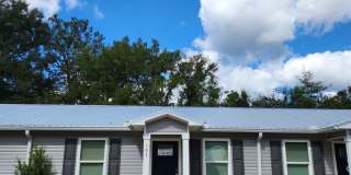 Elberta 2/1 close to everything! Gallery 1