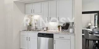 2BD/1BA Duplex in Minneapolis Available Now! Gallery 6