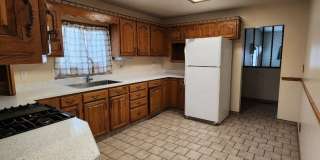 Lovely 3BD/1BA Home in Council Bluffs Gallery 1