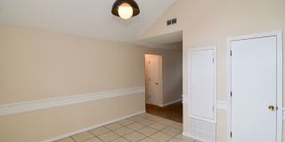 3 bed/2 bath in Lakeside School District, with rear deck! Gallery 25