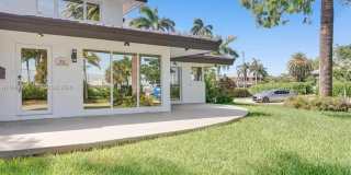 911 N Northlake Dr Gallery 38