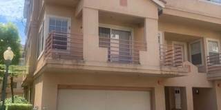 3bd/3ba Town Home In A Quiet Gated Housing Community! A Must See! Gallery 1