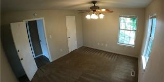 1536 W 40th Street Gallery 7