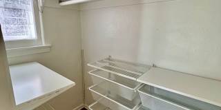 Beautiful 2 bed 1 bath home in University Heights Gallery 18