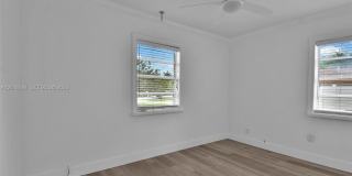 2217 SW 1st Ct Gallery 30