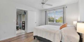 2236 North Cypress Bend Drive Gallery 9