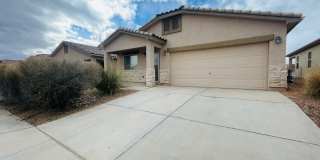 3 bed 2 bath 1400 sq ft home Gallery 18